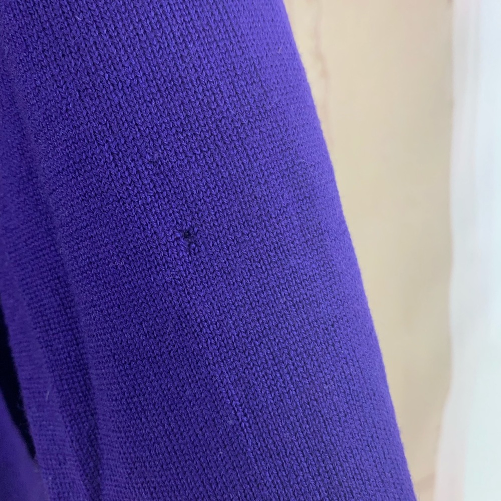 J Crew Men’s V Neck Purple Wool Sweat… - Picture 5 of 7